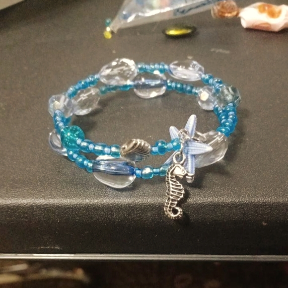 Wrap bracelets - Picture 1 of 1